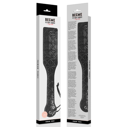 BEGME Flogger de Couro Vegano Black Edition, acessório BDSM premium para jogos de dominância e submissão.