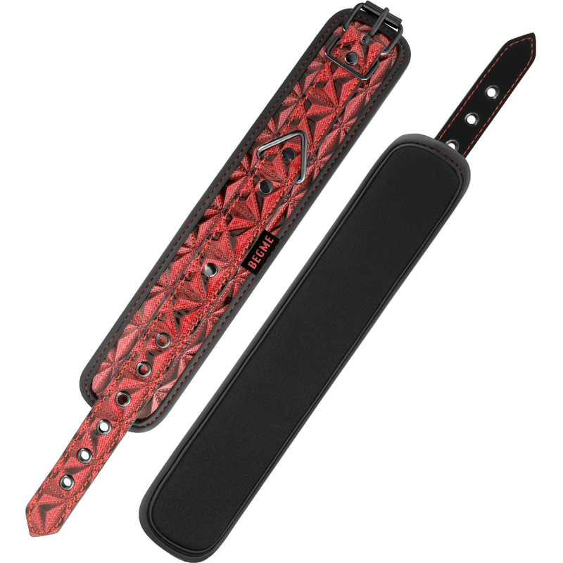 Close-up of the BEGME Punhos de Tornozelo Premium Red Edition com Forro de Neoprene showing its design and material.