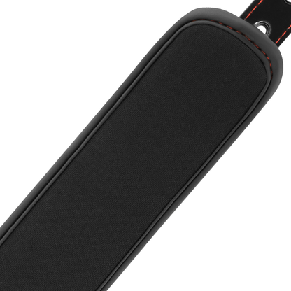 Close-up of the BEGME Punhos de Tornozelo Premium Red Edition com Forro de Neoprene showing its design and material.