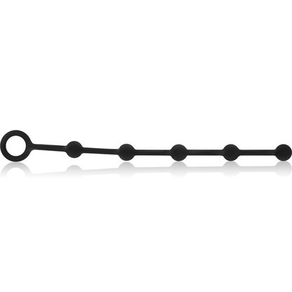 Detalhe da Corrente Anal de Silicone OHMAMA 23 cm, mostrando o material hipoalergénico e o anel de remoção segura.