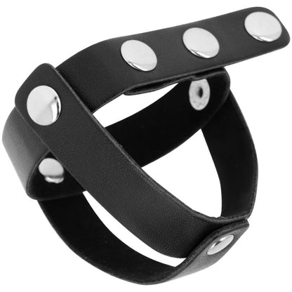 Gaiola de Bolas em Couro Fetiche OHMAMA com detalhes em aço inoxidável, mostrando o design para contenção testicular.