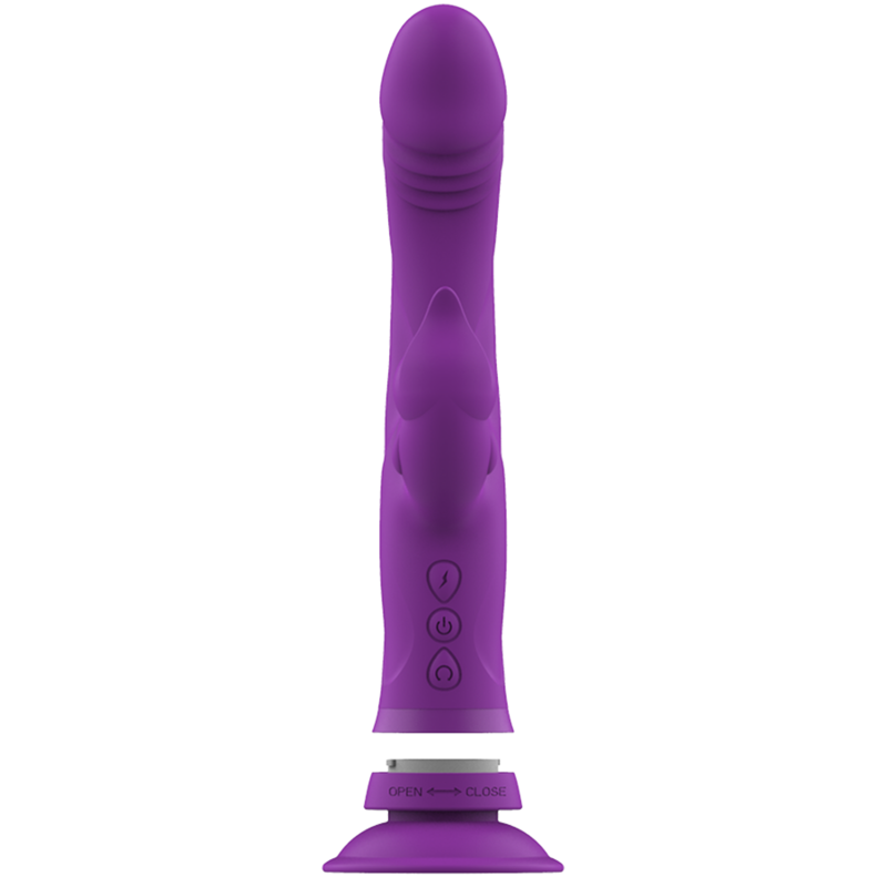Vibrador Coelho Triplo Motor Intense Casanova de silicone roxo, com detalhes dos estimuladores e ventosa.