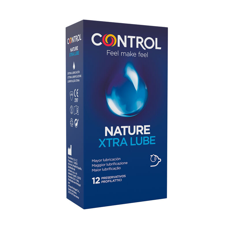 Caixa de preservativos CONTROL Adapta Nature Extralube com 12 unidades, destacando a embalagem e a marca.