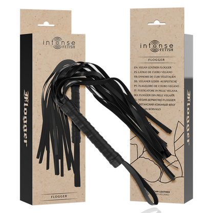 Close-up of the INTENSE FETISH Chicote Flogger de Couro Vegano, showing its texture and flexible straps.