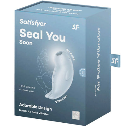 Close-up do Satisfyer Vibrador de Pulso de Ar Seal You Soon para Clitóris, mostrando o seu design ergonómico e a textura de silicone suave.