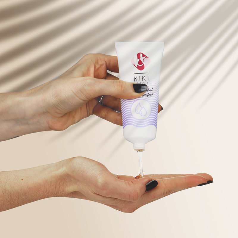 Embalagem do Lubrificante Natural KIKÍ TRAVEL 50 ML com design elegante.