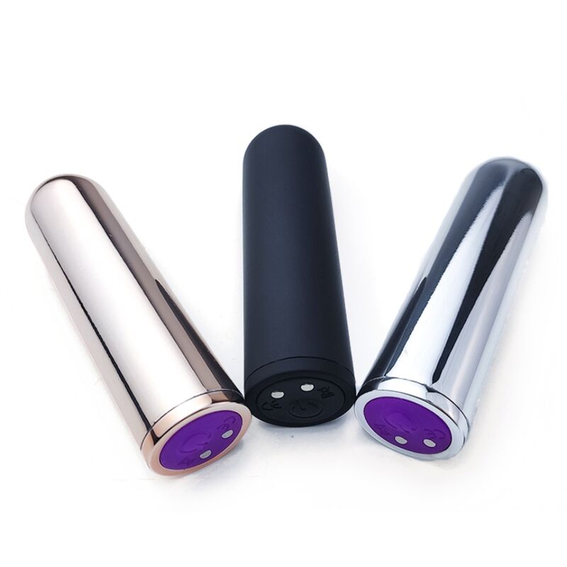 Close-up da Bala Vibrador ARMONY Dourado, destacando seu design compacto e elegante.