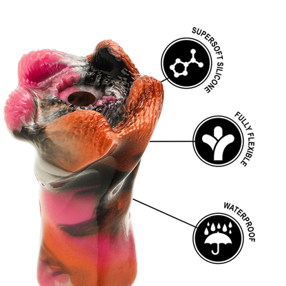 Close-up do masturbador masculino EPIC CYBERSILICOCK Telemus Ciclops, mostrando sua textura de silicone premium e design ergonômico.