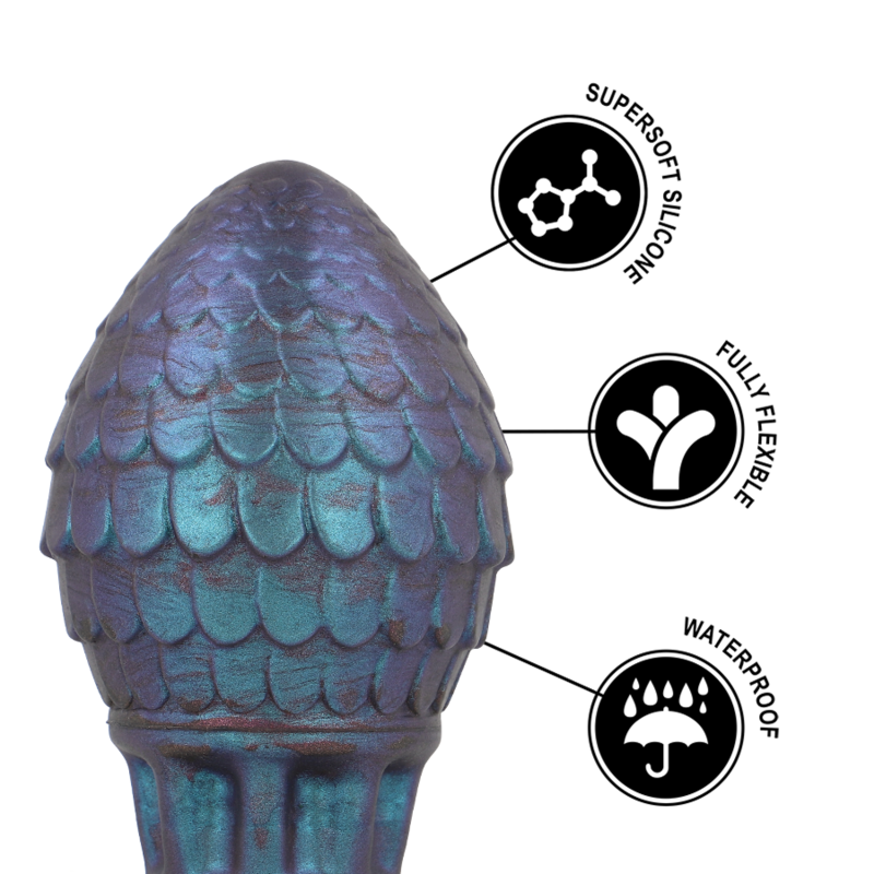 Close-up of the EPIC CYBERSILICOCK Vrakos Plug Anal Silicone Ovo de Dragão M, showing its ergonomic design and unique texture.