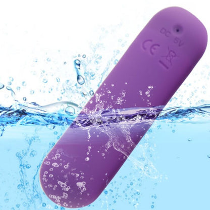 Close-up do Vibrador Bullet ARMONY Splash Joie com Controlo Remoto, em silicone roxo.