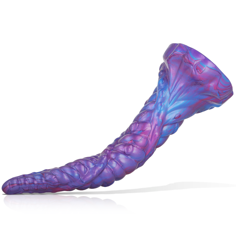 EPIC Dildo Nokken Criatura Aquática de silicone com base de sucção, detalhe da textura e forma mítica.