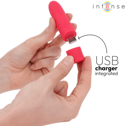 Bala vibratória INTENSE Symone USB recarregável vermelha, com design compacto e superfície de silicone.