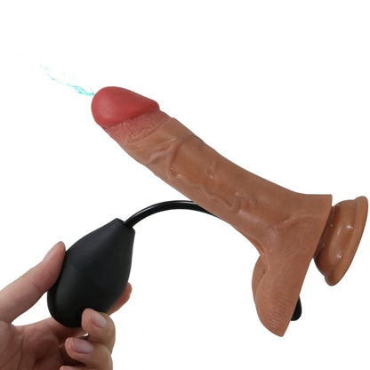 Close-up da Calcinha Universal PRETTY LOVE com Dildo Vibratório e Squirting 15,5 CM Mulato, mostrando o design realista e o arnês ajustável.