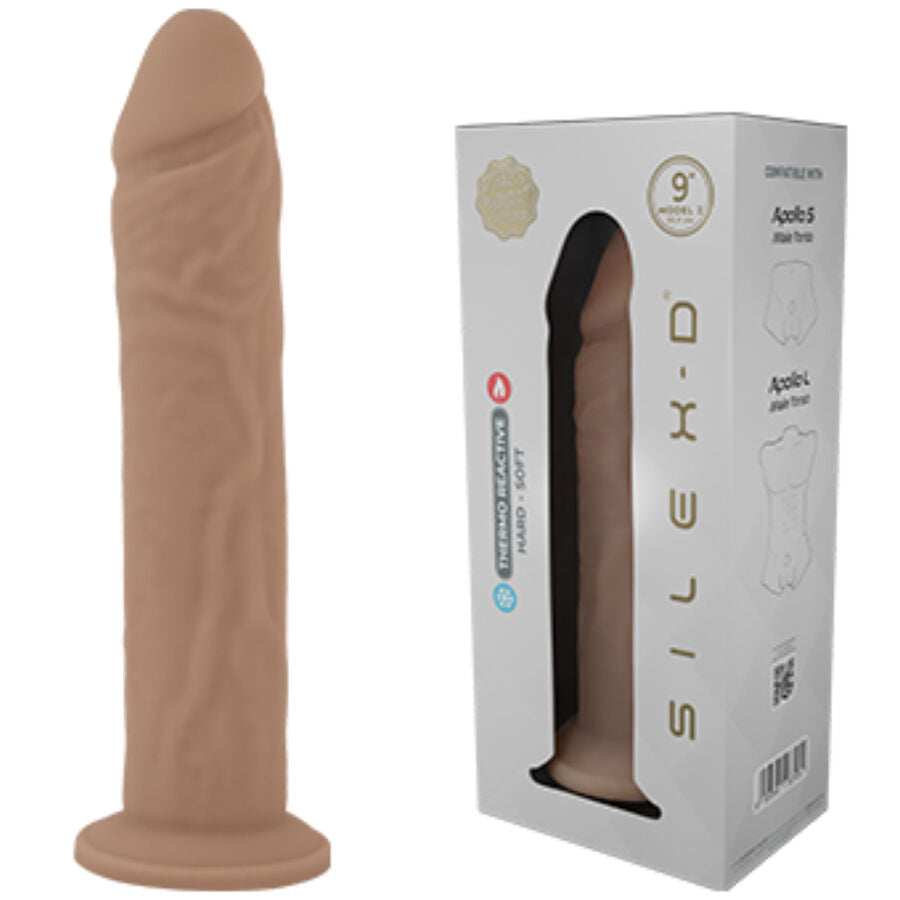 Close-up do Dildo Realista SILEXD Modelo 9 de Silicone Líquido Termo-Reativo 22,8cm, destacando sua textura e detalhes realistas.