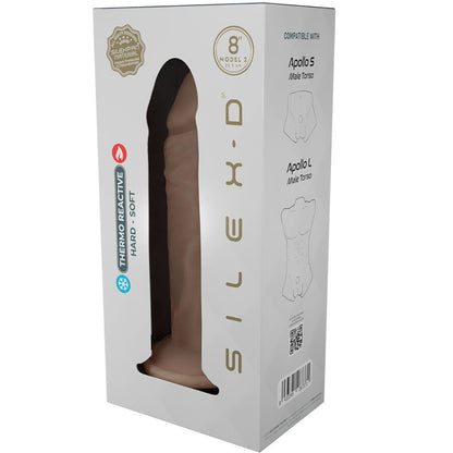 SILEXD Dildo Realista Modelo 8 em silicone líquido termo-reativo, textura detalhada e cor natural.
