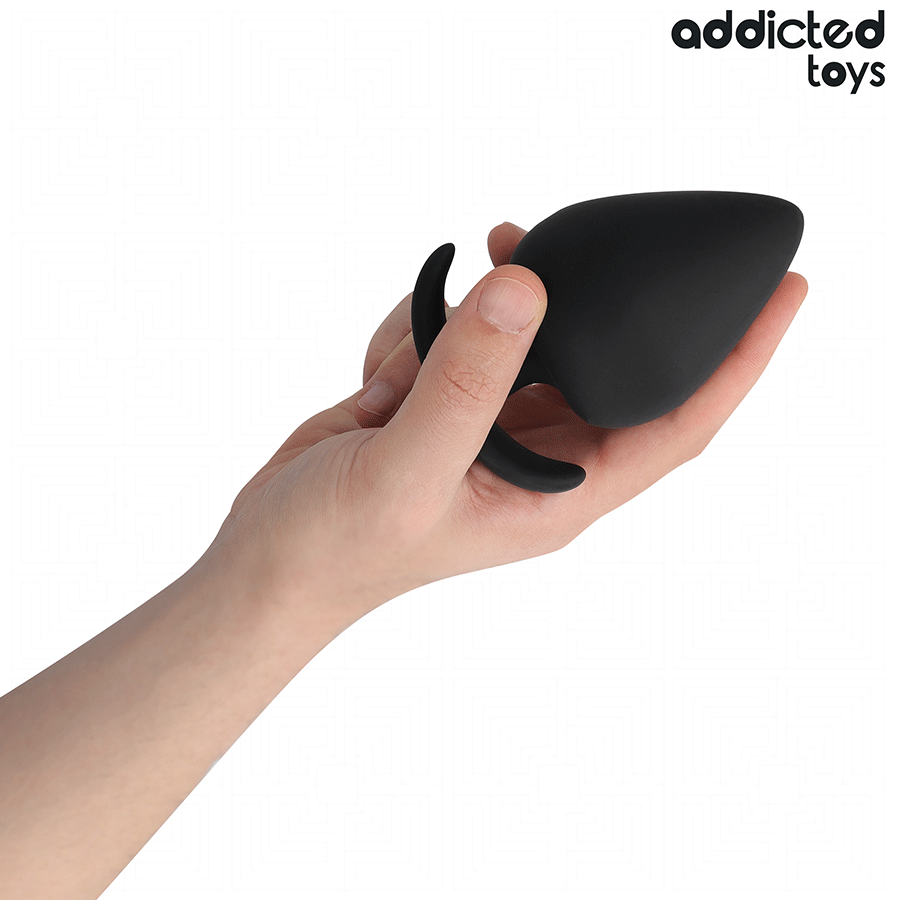 Detalhe do Plug Anal XXL de Silicone da ADDICTED TOYS, destacando seu design ergonómico e tamanho grande.