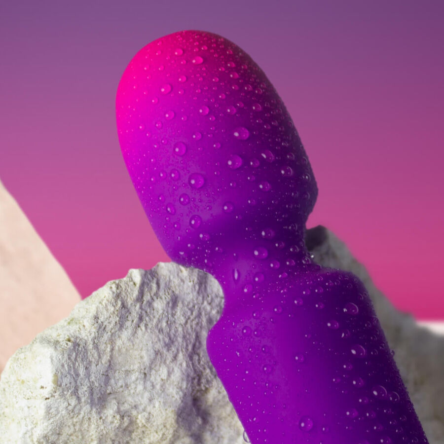 ROCKS-OFF Glo-Girl Mini Vibrador Wand Roxo com cabeça flexível e design ergonómico