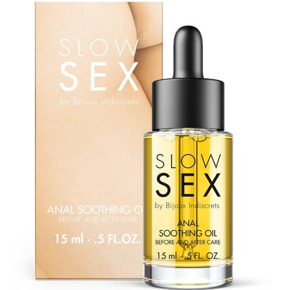 Detalhe do Óleo Anal Calmante BIJOUX INDISCRETS 15 ML para conforto íntimo e reparação.