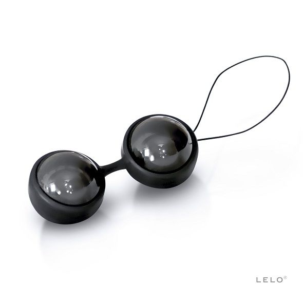 Close-up of the LELO LUNA Beads Noir Kegel Balls showing their elegant design and smooth texture.