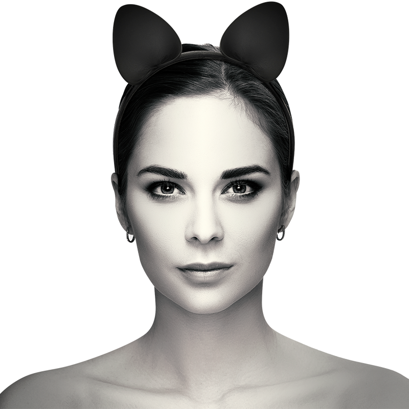 Faixa preta com orelhas de gato da COQUETTE CHIC DESIRE em couro vegano, ideal para complementar looks de lingerie.