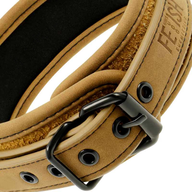 Close-up do Colar de Corrente FETISH SUBMISSIVE ORIGIN com Forro de Neoprene, destacando o design e os materiais.